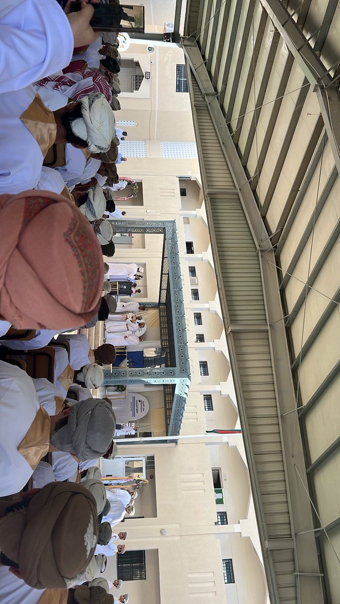itssmoayad's tweet photo. ﴿وَآخِرُ دَعْوَاهُمْ أَنِ الْحَمْدُ لِلَّهِ رَبِّ الْعَالَمِينَ﴾

الحمدلله على ختامٍ يليق بكل تعب، وعلى نهايةٍ تُزهر فخرًا بعد سنواتٍ من السعي والصبر.

 آخر حفل للمجيدين… ليس مجرد تكريم، بل شهادة أن الأحلام تُنال، وأن من صدق في الطريق وصل🌺" https://t.co/LOq9fL249y