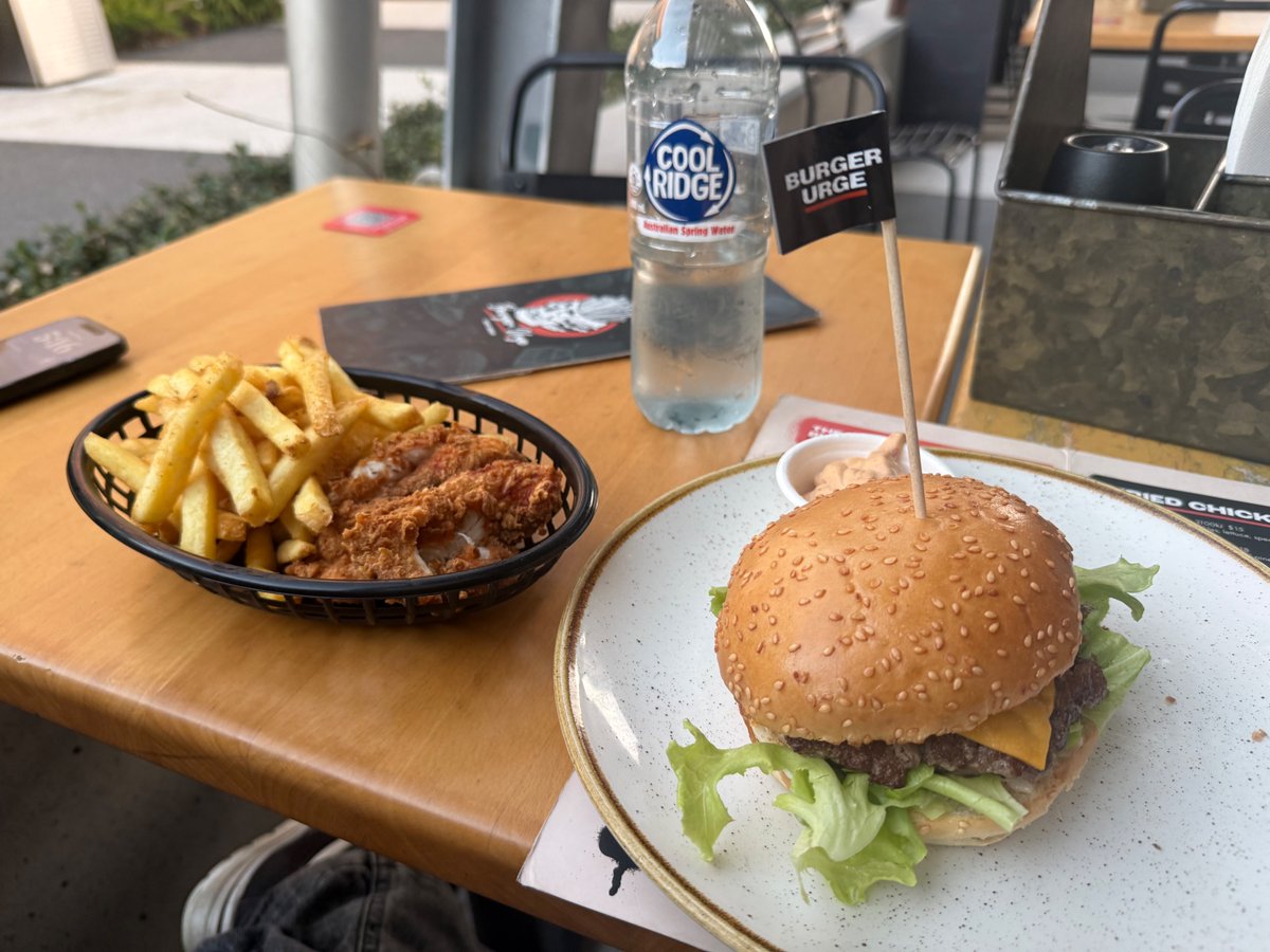 The left have absolutely no response to this - a mediocre meal I got from the DFO.

They are ultimately left completely bamboozled, routed from the battlefield in total disarray.