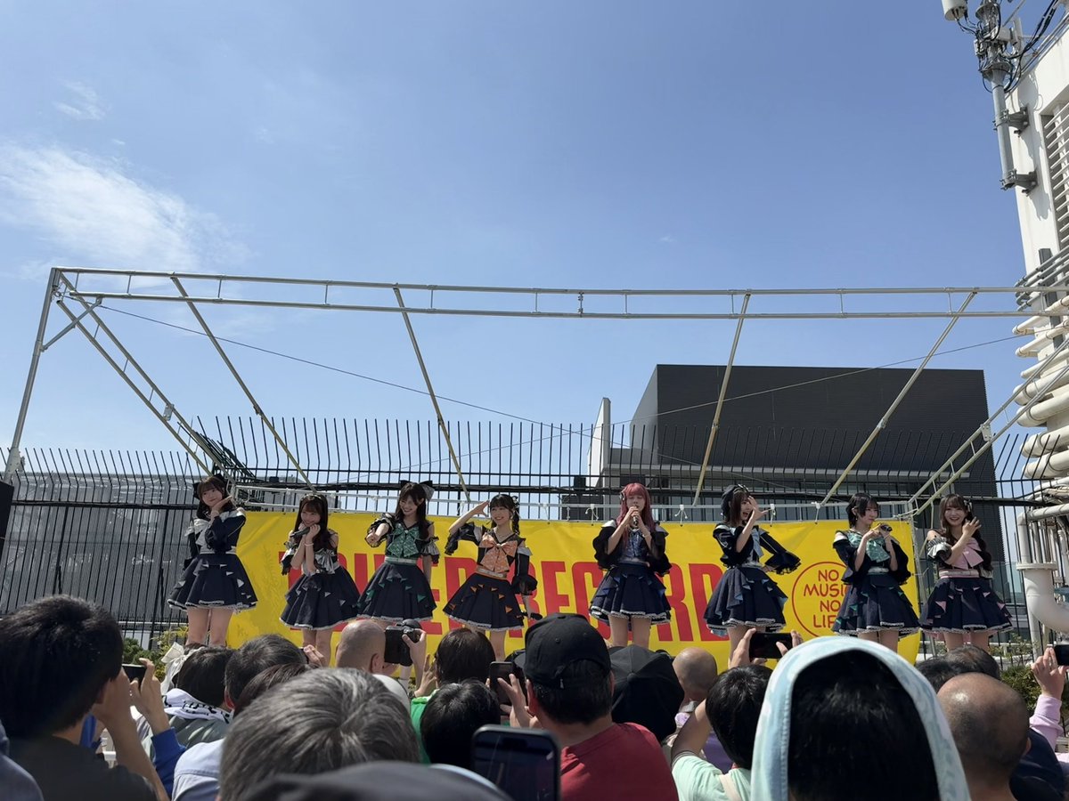 レンタルなんもしない人 tweet media