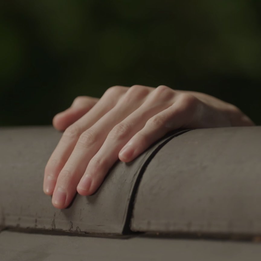 손으로도 로코를 하는 남자