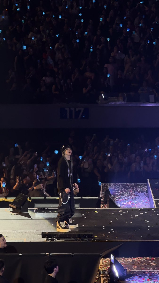 aia | saw treasure once again Ი︵𐑼 tweet media