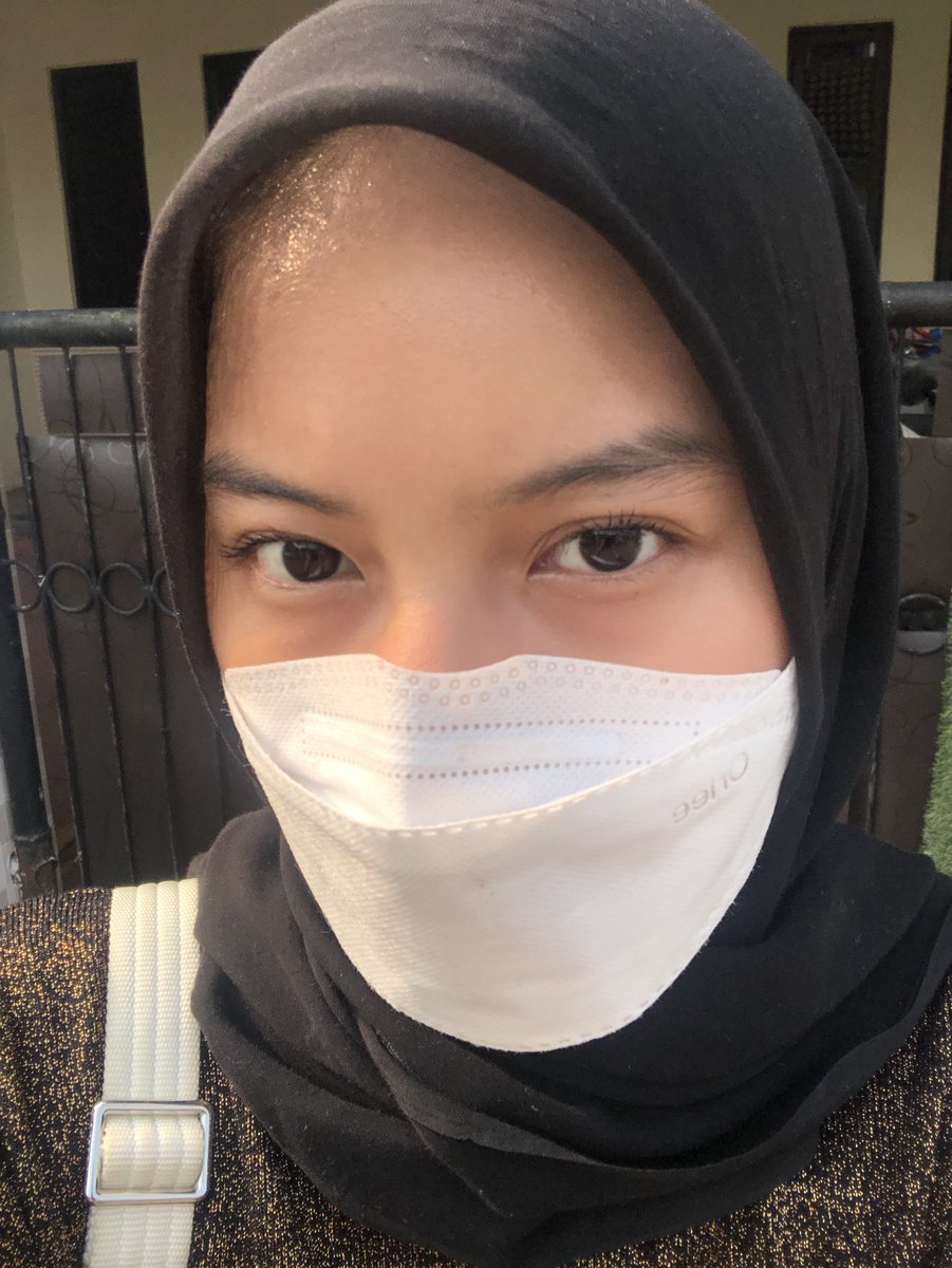 kaylaa tweet media