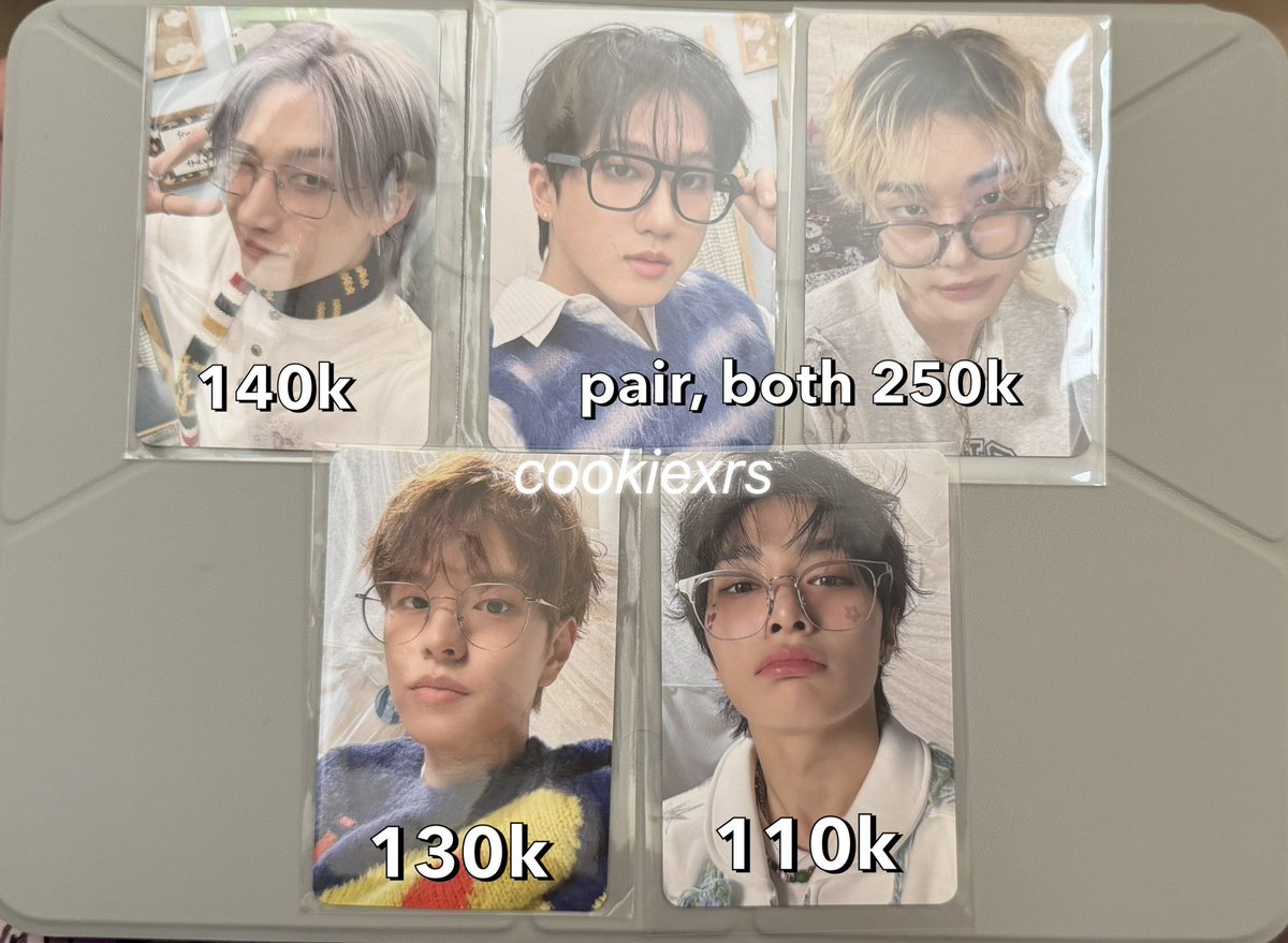 cookiexrs's tweet photo. ˚.🎀༘⋆ wts — want to sell

stray kids 6th fanmeet stay in our little house
offline merch pob photocard

🏠 tangsel, ready kirim
❌ excl admin 🍊
✅ incl pack
🌎 ww buyer ok but must hv ina address

t. bangchan changbin hyunjin seungmin i.n pc 스트레이키즈 스키즈 방찬 창빈 현진 승민 아이엔 포카 양도 #skzsell #ตลาดนัดstraykids #pasarskz
