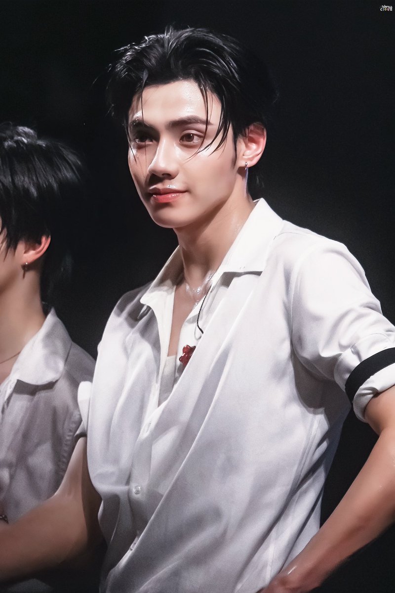 ₊˚ˑ ᴄʟᴏᴜᴅʏ — ꜱᴇᴀ — ꜱᴋʏ ♡ ꔛ ﹆ tweet media