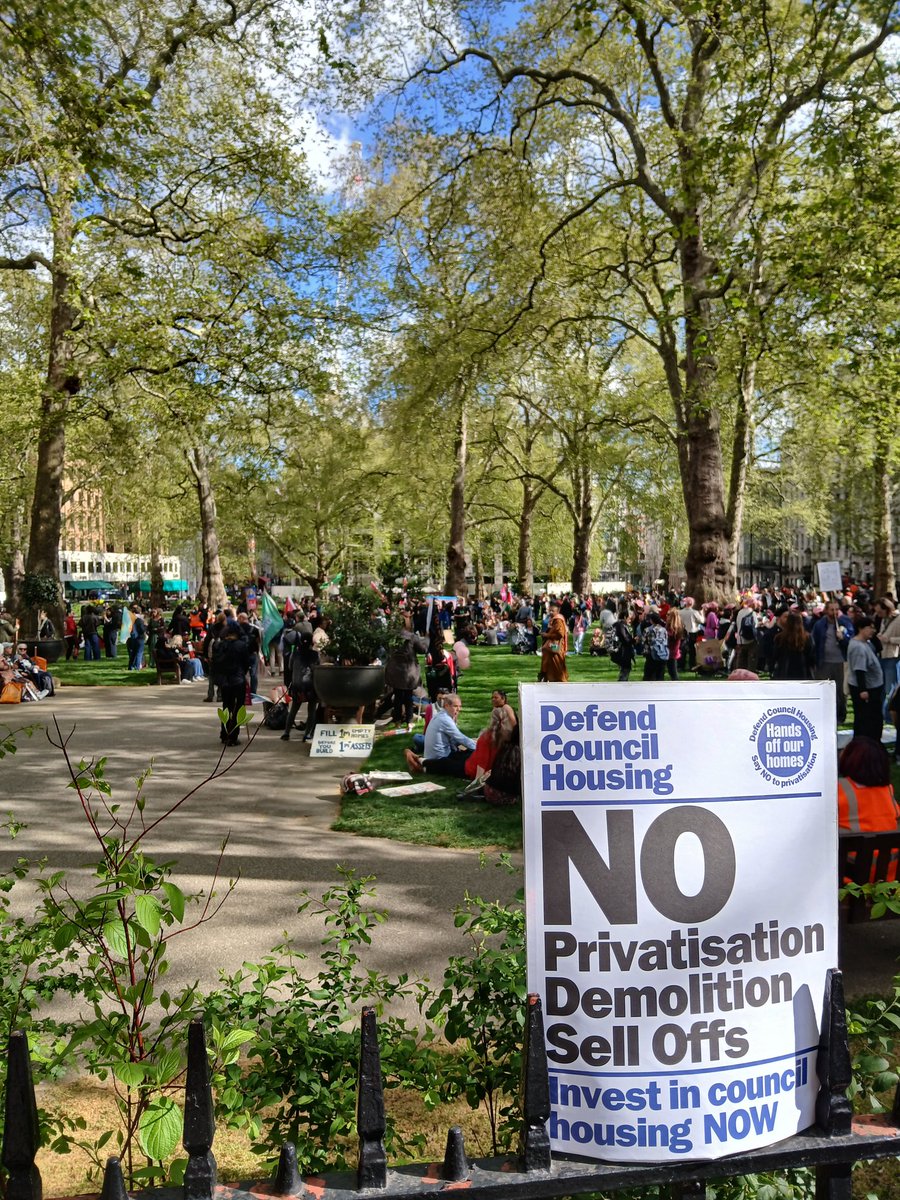 Glyn Robbins tweet media