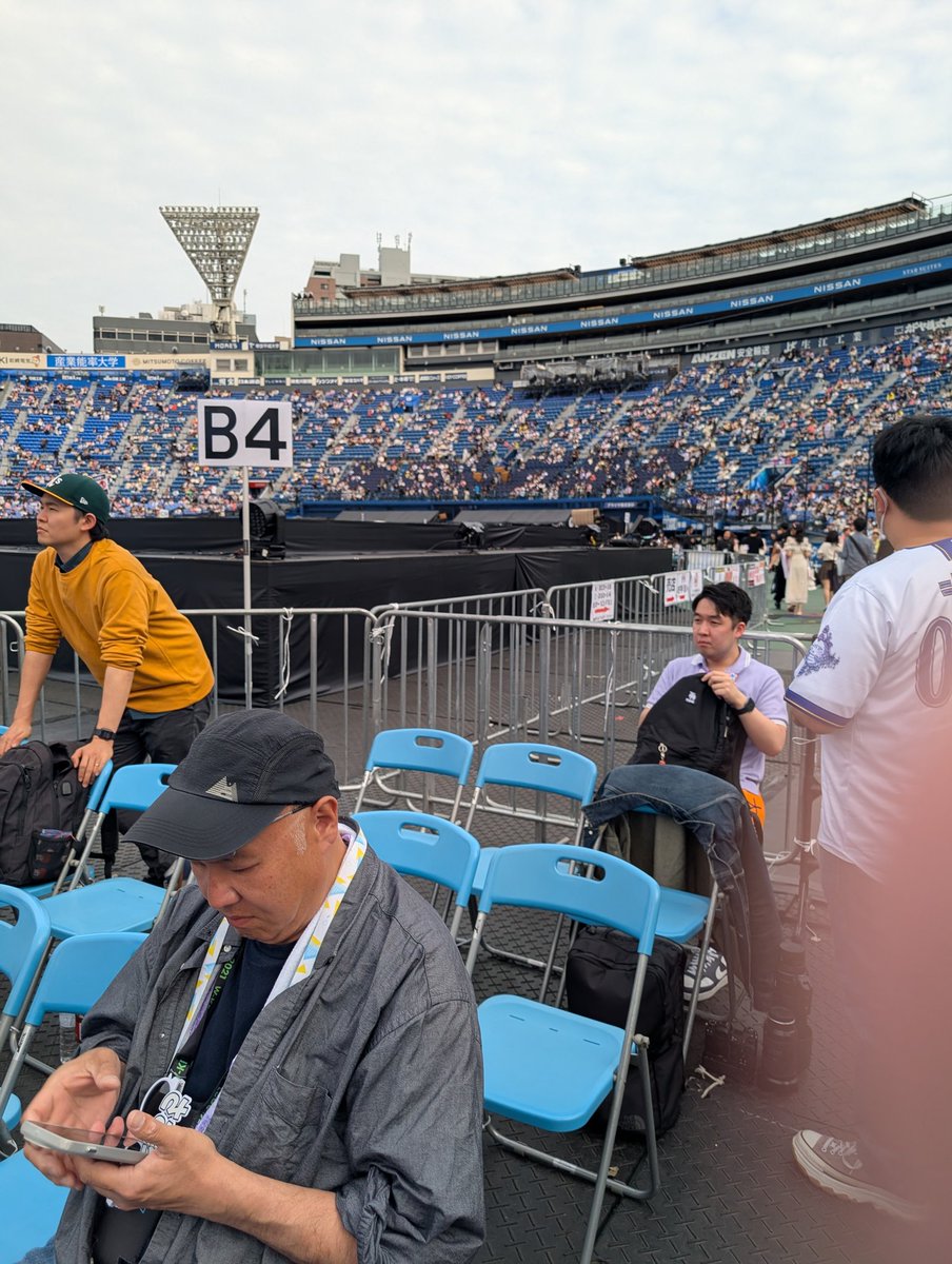 カムかず tweet media