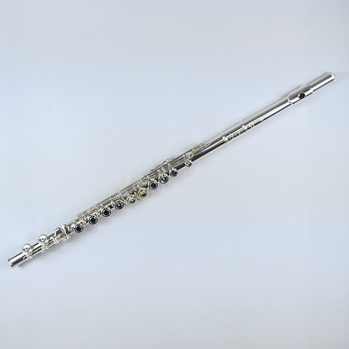 shima_wind_r's tweet image. 【中古楽器情報】

ヤマハのフルート『YFL517』の調整が完了しました('◇')ゞ                                 

詳細はこちら↓↓
shimamura.co.jp/shop/repair-wi…

#ヤマハ 
#YAMAHA
#フルート
#YFL517
#中古 
#本八幡 
#JR本八幡駅徒歩2分