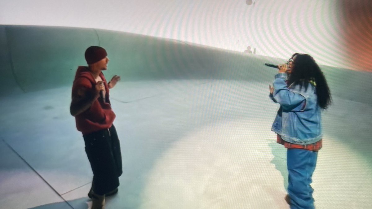 Zzooeeyy11's tweet image. OMMGGGG SZAAAAAAAAAAAAAAAAAA
icaannttttanymooooooreeee 😭😭😭🥹🥹🥹💜💜💜💜💜🫶🏼🫶🏼🫶🏼🫶🏼🫶🏼

#bieberchella 
#sza
#justinbieber 
#CoachellaWeek2