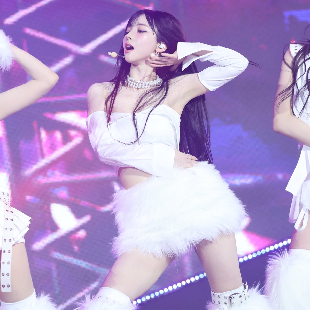 kpopdataz tweet media