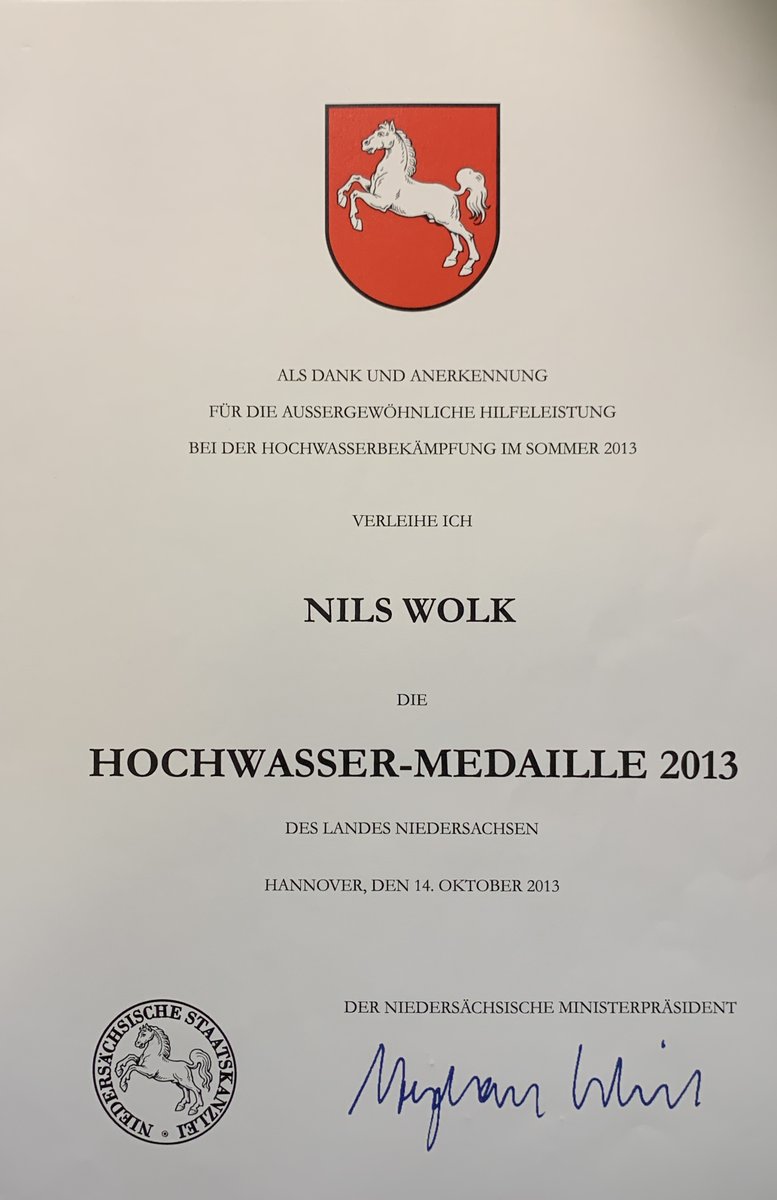NilsWolk's tweet image. Anerkennung ist kein Luxus. Was sichtbar gewürdigt wird, skaliert. Was ignoriert wird, verschwindet. Wer Leistung verwässert, zerstört Exzellenz. Klarheit entscheidet.
nils-wolk.de/anerkennung/
Nils Wolk · Wo Entscheiden Folgen hat.
#Leadership #Erfolg #Mindset