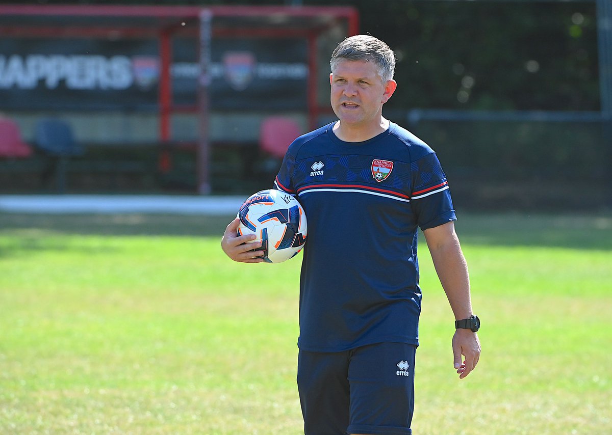 Knaphill FC tweet media