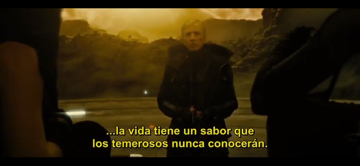 AndiPaz23_'s tweet image. Identificar mi ángel de la guarda, es saber que se presenta en la voz de un niño, o en un anciano… En todo lugar y en todo momento, no a solucionar  el problemas, llega a decirnos, la solución es uno mismo y si siempre podré. 
#suckerpunch