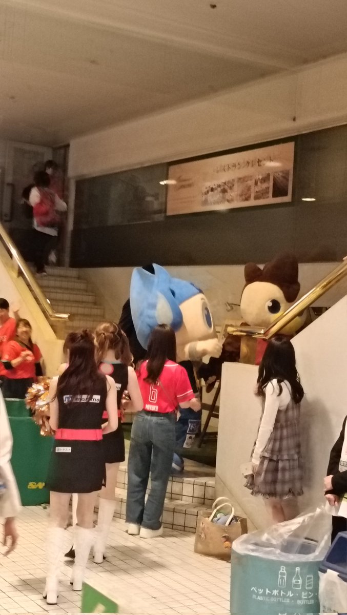 あやち tweet media