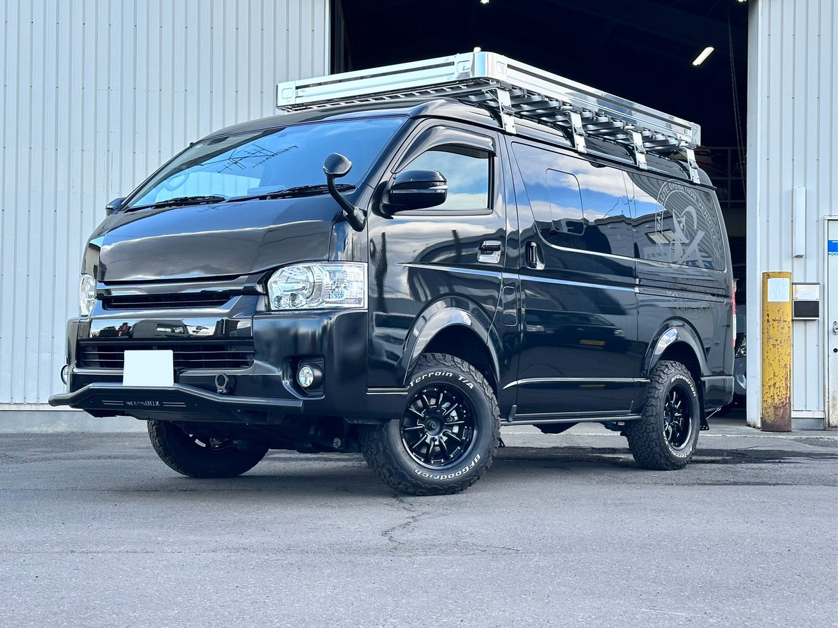 needsbox's tweet image. ハイエースワゴン GL ガソリン4WD
NEEDSBOX WGT Black Edition 追加架装&amp;amp;納車！！

#needsbox #hiace #toyota
#hiace #ハイエースワゴン
#ハイエースミドルワイド
#ハイエース10人乗り
#ハイエースリフトアップ