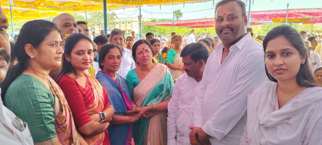 Paritala Sunitha tweet media