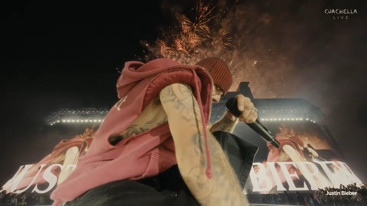 Justin Bieber Charts tweet media