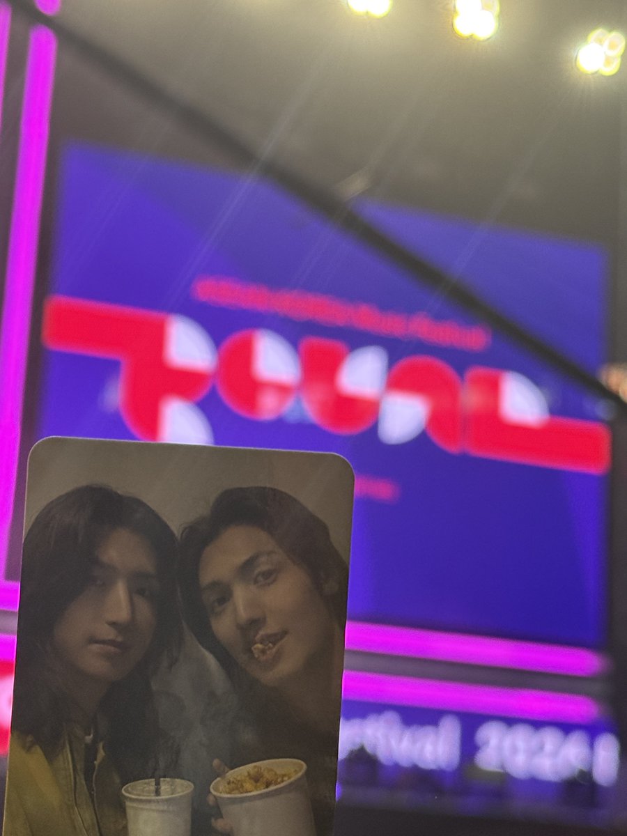 coleen 🍀 tweet media