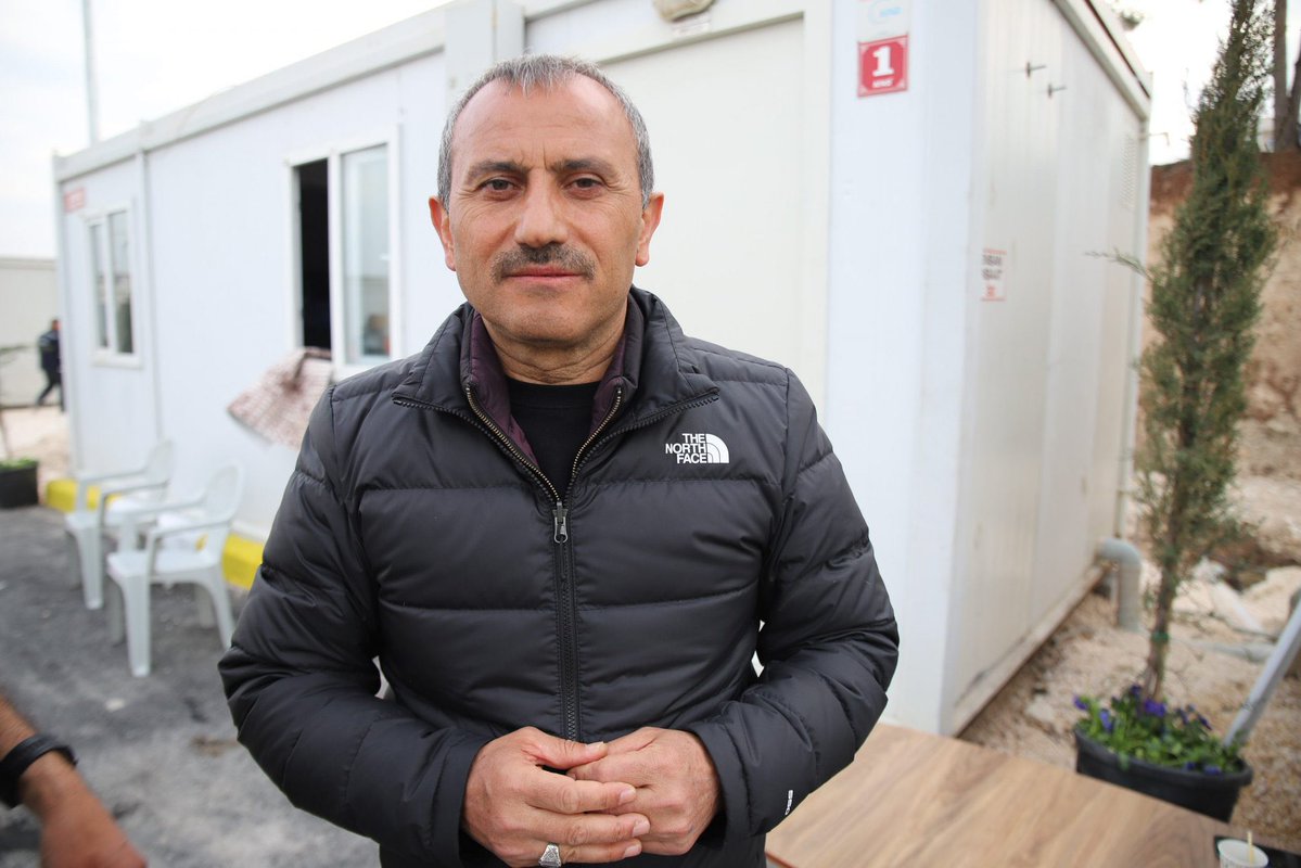 Profesör Facia tweet media