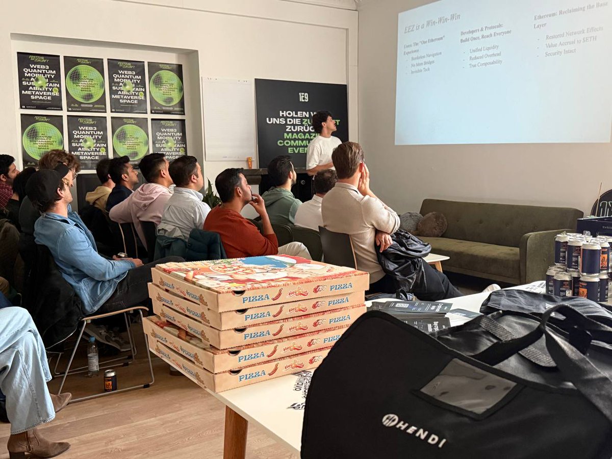 ETH_Munich's tweet photo. We wrapped up our first quarter with the 3rd #EthMunich meetup, and finally some decent weather as well☀️

Still, plenty of Ethereum enthusiasts and curious newcomers made their way to the Deutsches Museum. https://t.co/cbdvAjfdVp