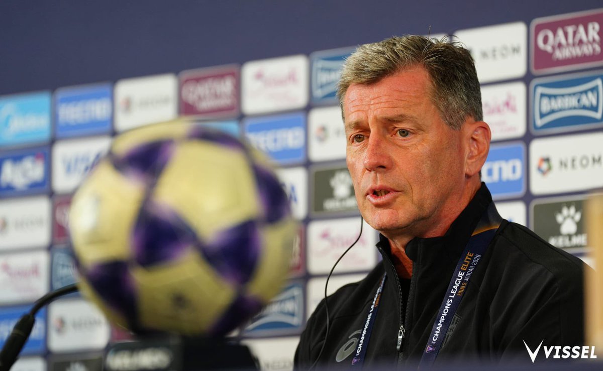 — ماذا تعرف عن ماتياس يايسله؟

🚨🚨🗣️ مايكل سكيبه (مدرب فيسيل كوبي):

ماتياس يايسله مدرب رائع، قدم الكثير في أوروبا والآن فريقه يملك جودة رائعة بشكل أوروبي 🟢⚪️