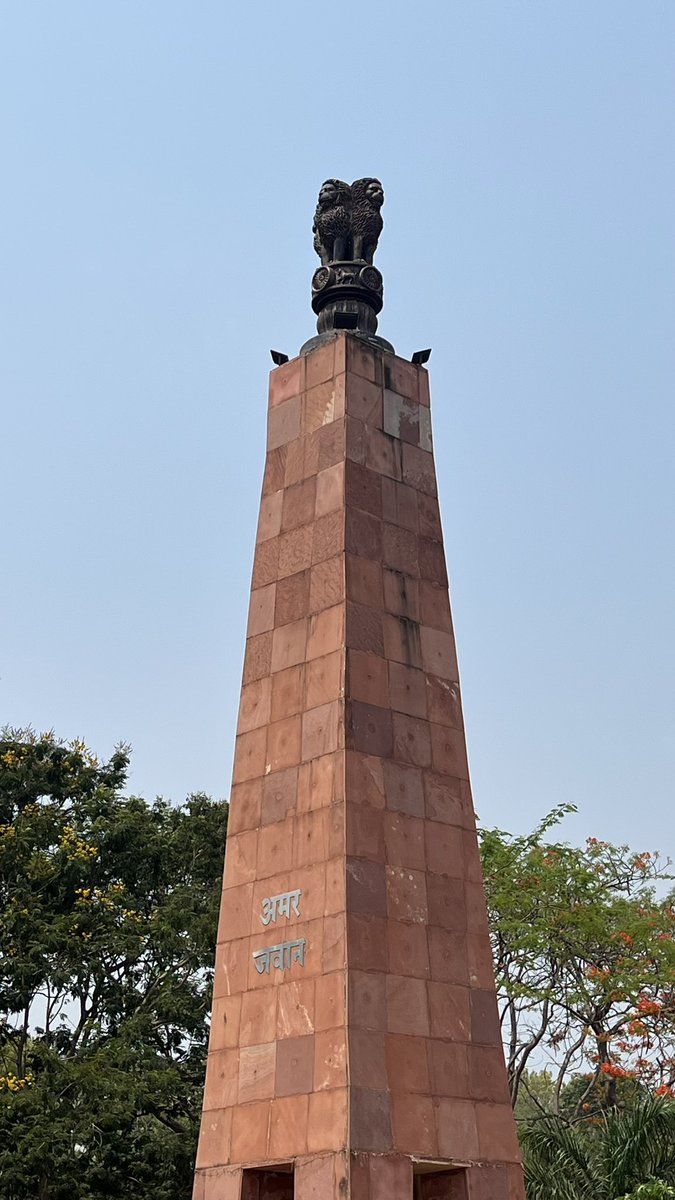 InfraStory tweet media