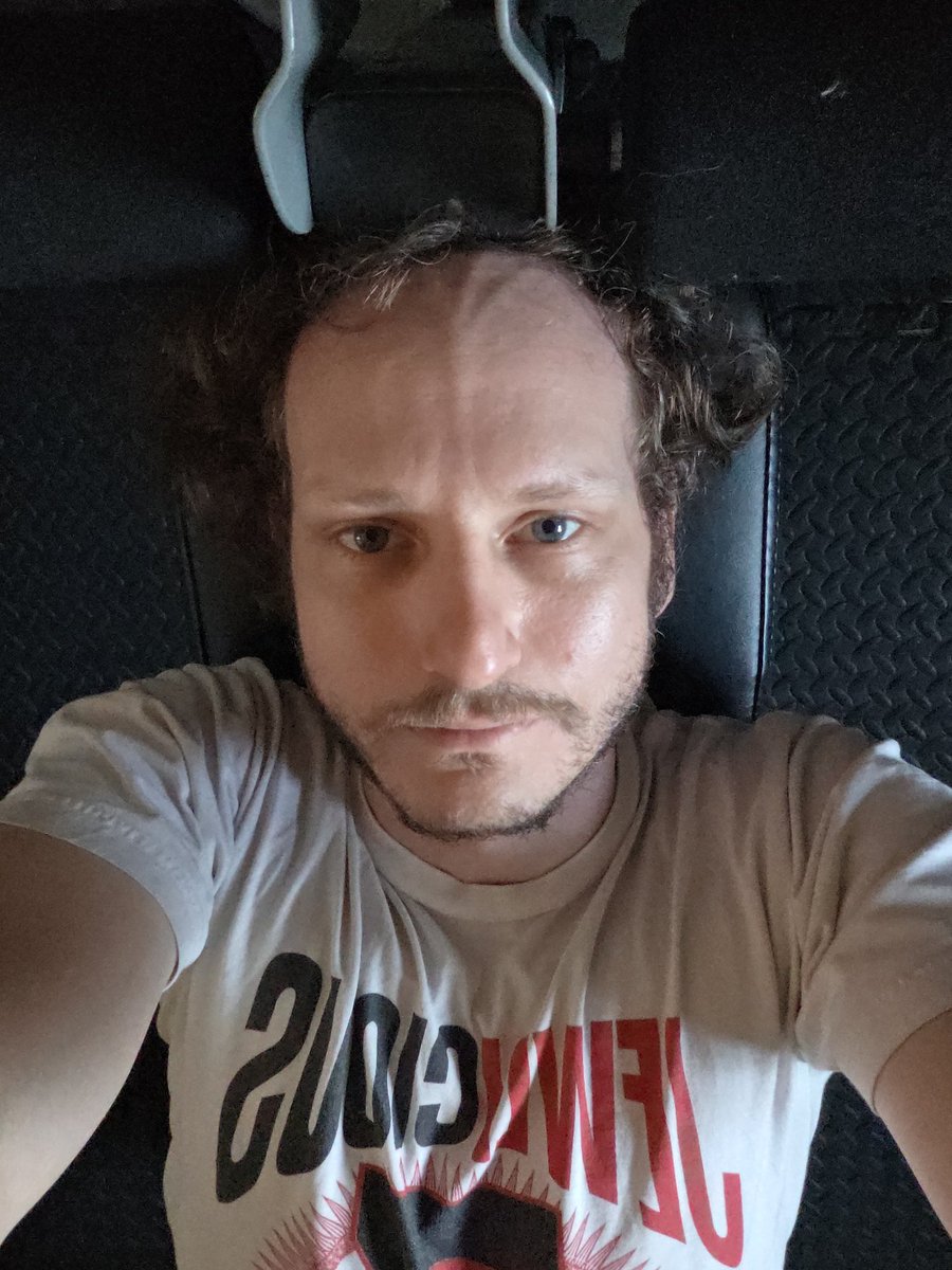 bryongillis's tweet photo. #gym #selfie https://t.co/F59qBwBpvu