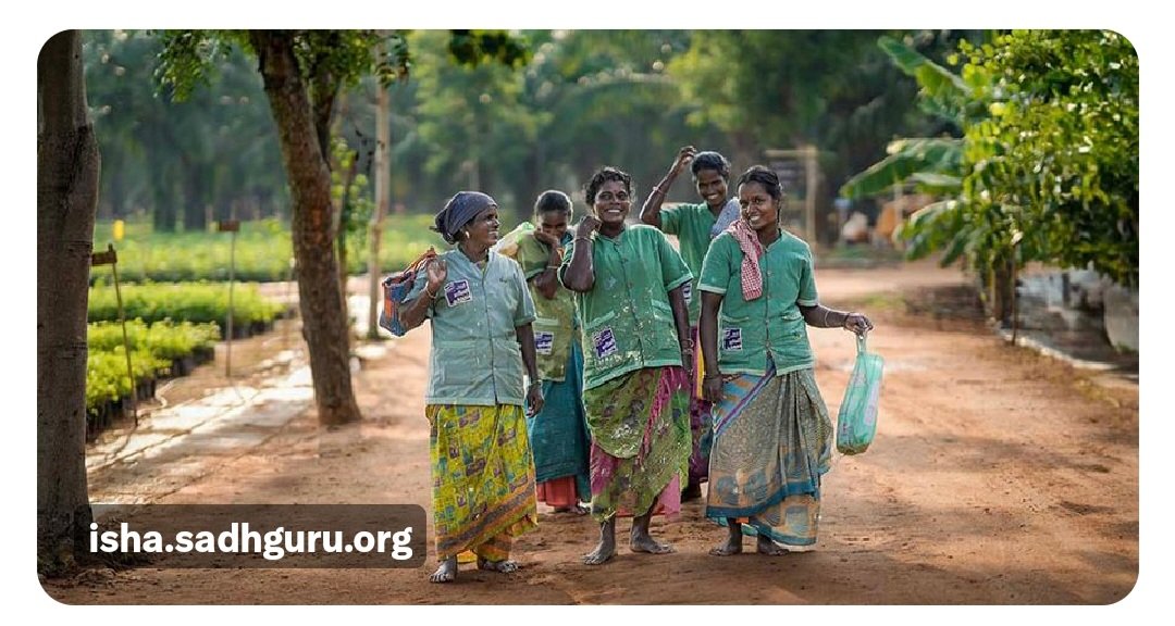 zakirovasofiya's tweet image. A heartfelt thank you to all the volunteers involved in Isha Outreach: your magnificent work is a precious gift to the life around us. 
#Anukampa.
#Savesoil