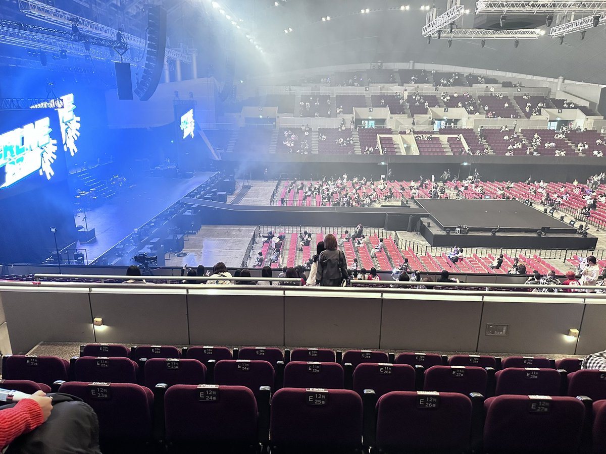 みーみ tweet media