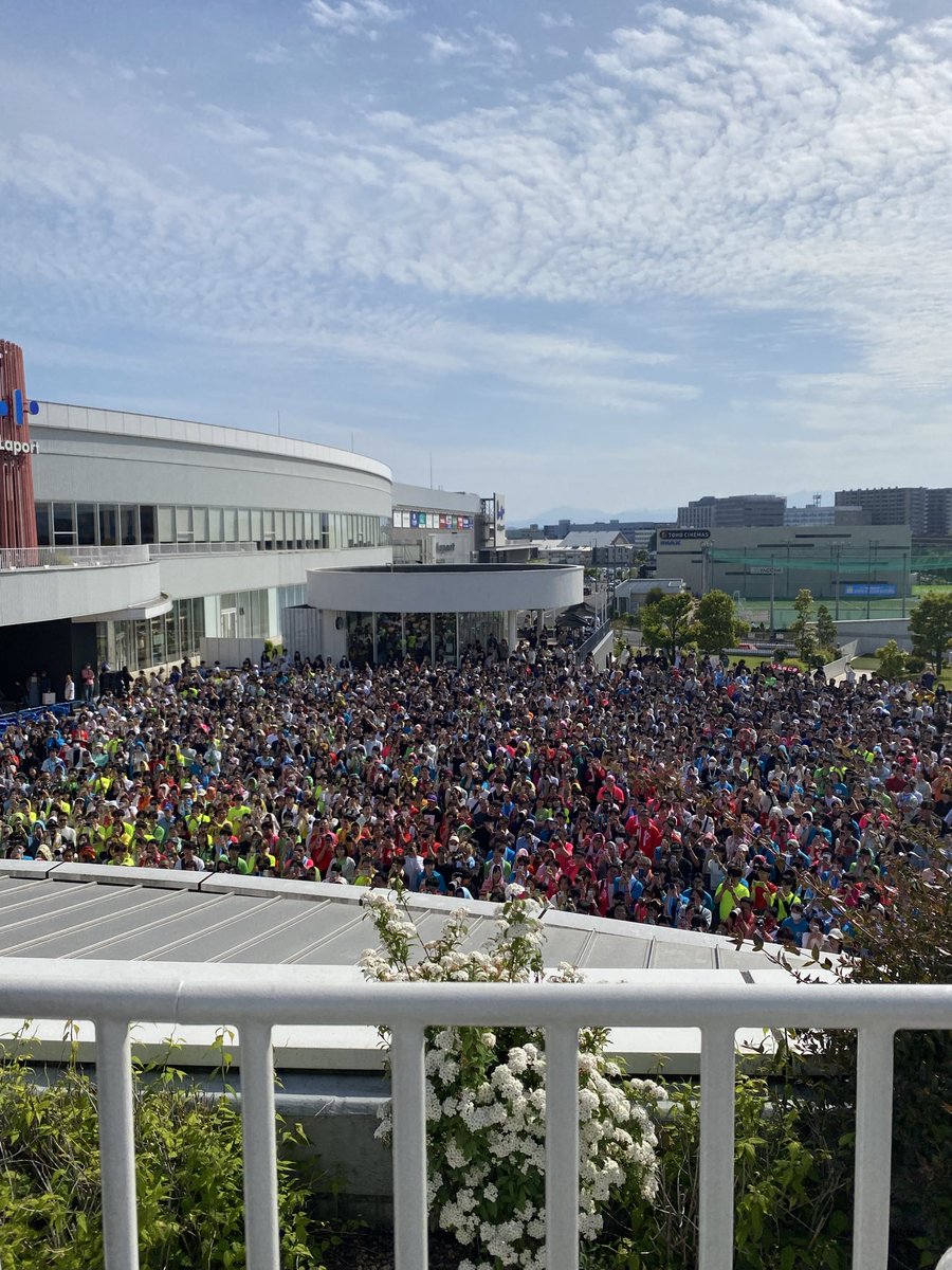 りじちょー tweet media