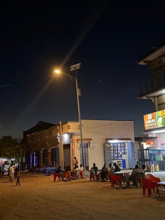 M.M. Dhoore tweet media