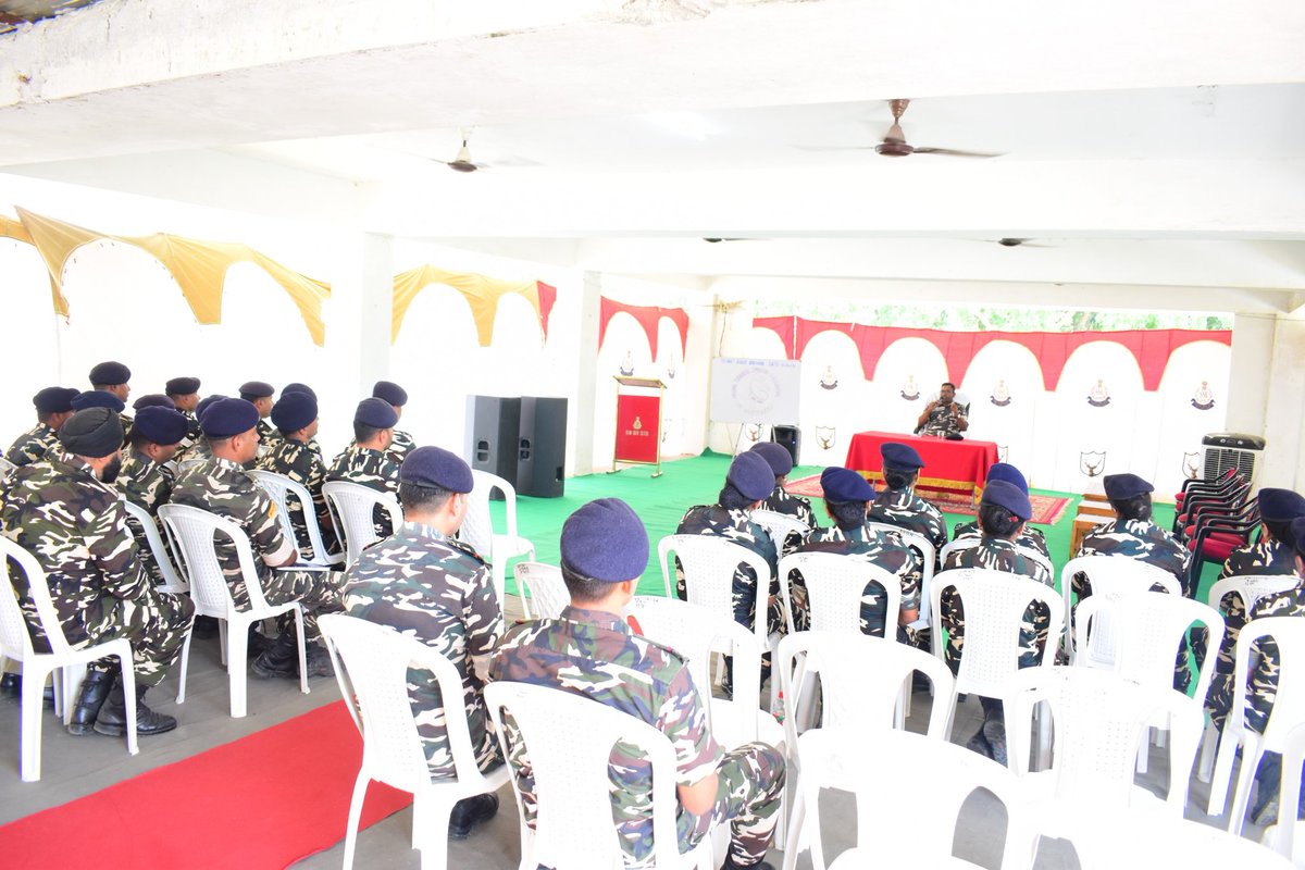 42bnssb_INDIA's tweet image. 42वीं वाहिनी सशस्त्र सीमा बल, बहराइच-I के तत्वावधान में “टीबी मुक्त भारत अभियान” के अंतर्गत टीबी (क्षय रोग) के प्रति जागरूकता बढ़ाने हेतु एक शैक्षणिक कार्यक्रम का सफल आयोजन किया गया।
@SSB_INDIA
@SSBFTRLUCKNOW
@SectorSsb #TBMuktBharat #SSB #Bahraich #HealthAwareness