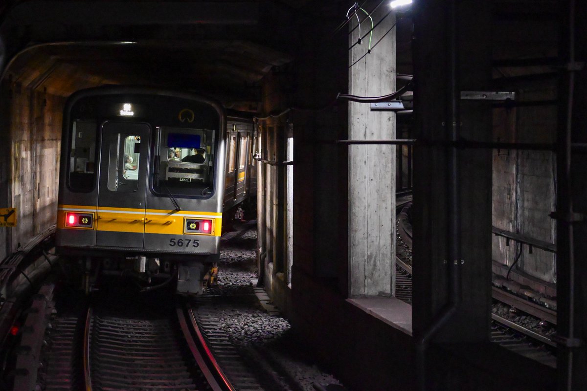 電子書籍 tweet media