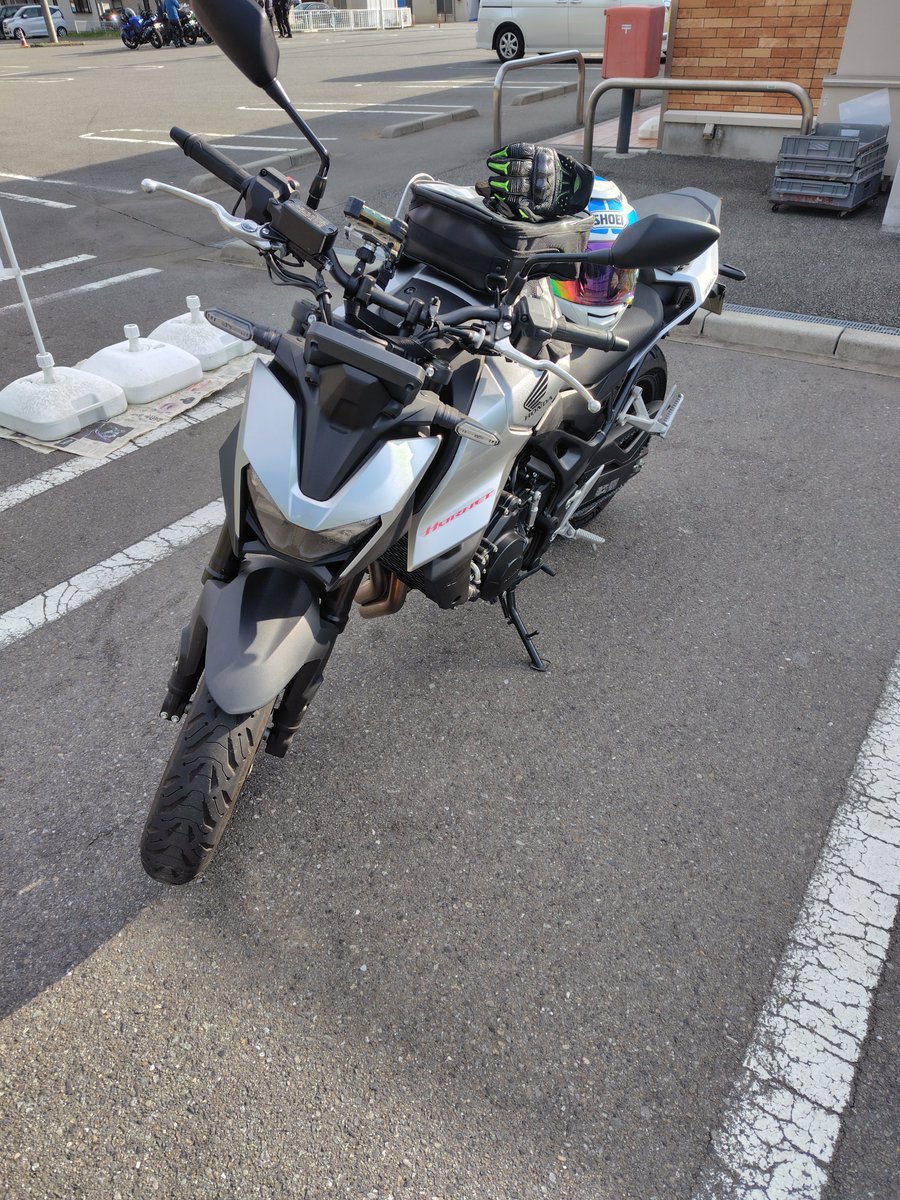 koni_ald's tweet photo. 久々にバイクに乗ってきましたよ。
で、朝は天野屋山中湖三号店でTKG定食でした
#バイク #ツーリング https://t.co/PWQVy6LHJ3