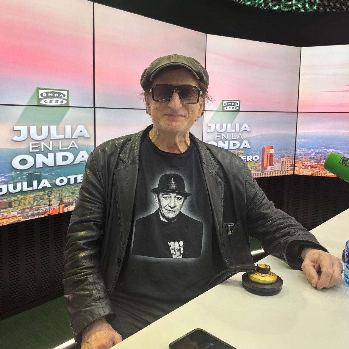 Con todos ustedes... Javier Gurruchaga.
La Orquesta Mondragón celebra su 50º aniversario en 2026 con la gira "La Gran Fiesta", un repaso a su histórica trayectoria.
Puedes seguir la entrevista en directo en 👉 ondacero.es/directo