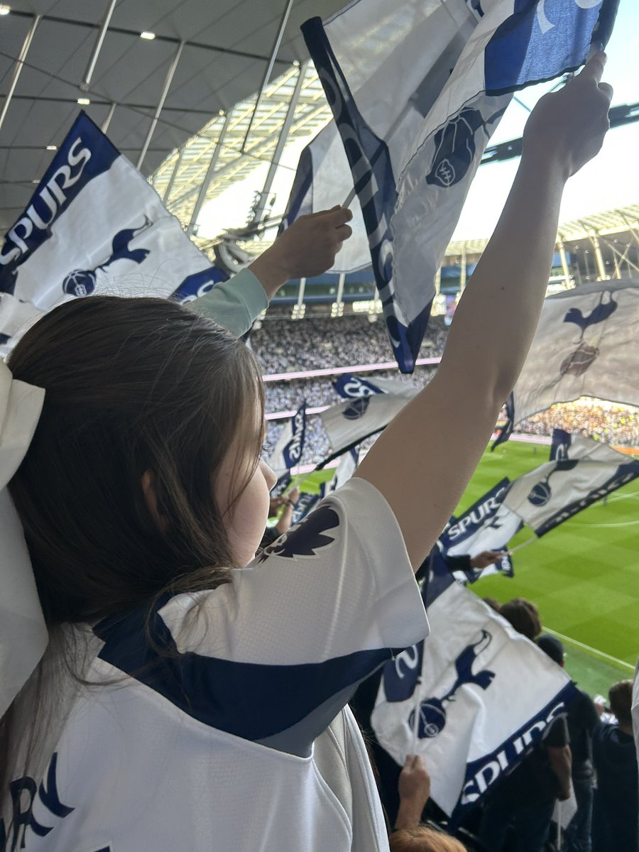 Once again, she sang her heart out, kicked every ball. She’ll witness better days. Even at Baldock services going home she’s singing “I’m Tottenham til I die” What a girl