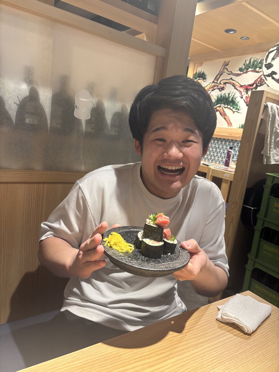 TacetKenta's tweet photo. #すなっくロンリー
@_sugidama_ 
#杉玉大とろ鉄火キャンペーン
めっちゃ悲しいことあって無理して笑ってる様にも見える山本1B https://t.co/1Tyr8XMDHD
