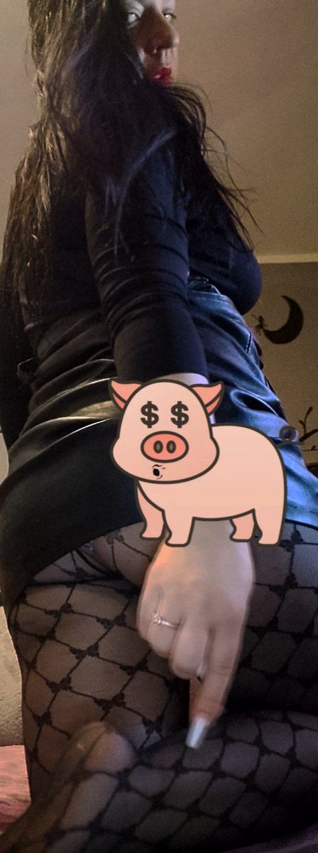 Nicole Marylin MoneyMisstress tweet media