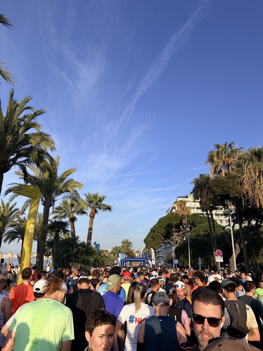 Alex_Nikaia's tweet image. 1h38 bordel 🥹😍 

On l’a fait !!!! 

À toi de le faire mercredi maintenant @ogcnice ❤️🖤🦅

#OGCNice #Nice06