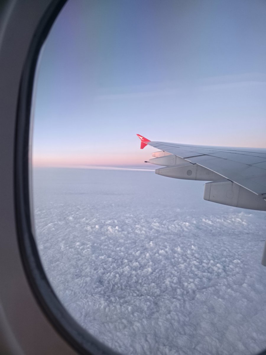 huyspotter's tweet image. Return flights back to the UK after a month down under on the 15/04/26
QF35 A330-200 (VH-EBG) &amp;amp; QF1 A380 (VH-OQG).

Great hospitality and flights with @Qantas through @Melair and @ChangiAirport .

#Avgeek #planespotter #planelife #Qantas #A380