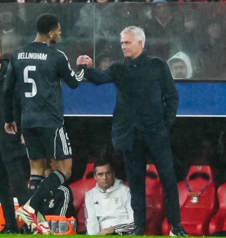 José Mourinho Show tweet media