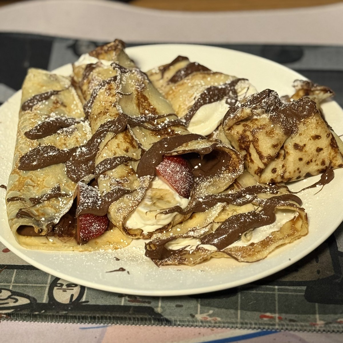 We meowed crepes with <a href="/shu_yamino/">Shu Yamino 👟☯️ NIJISANJI EN</a> !!! I’m so happy to serve my meowsters, and give them all of my nya love! ❤️