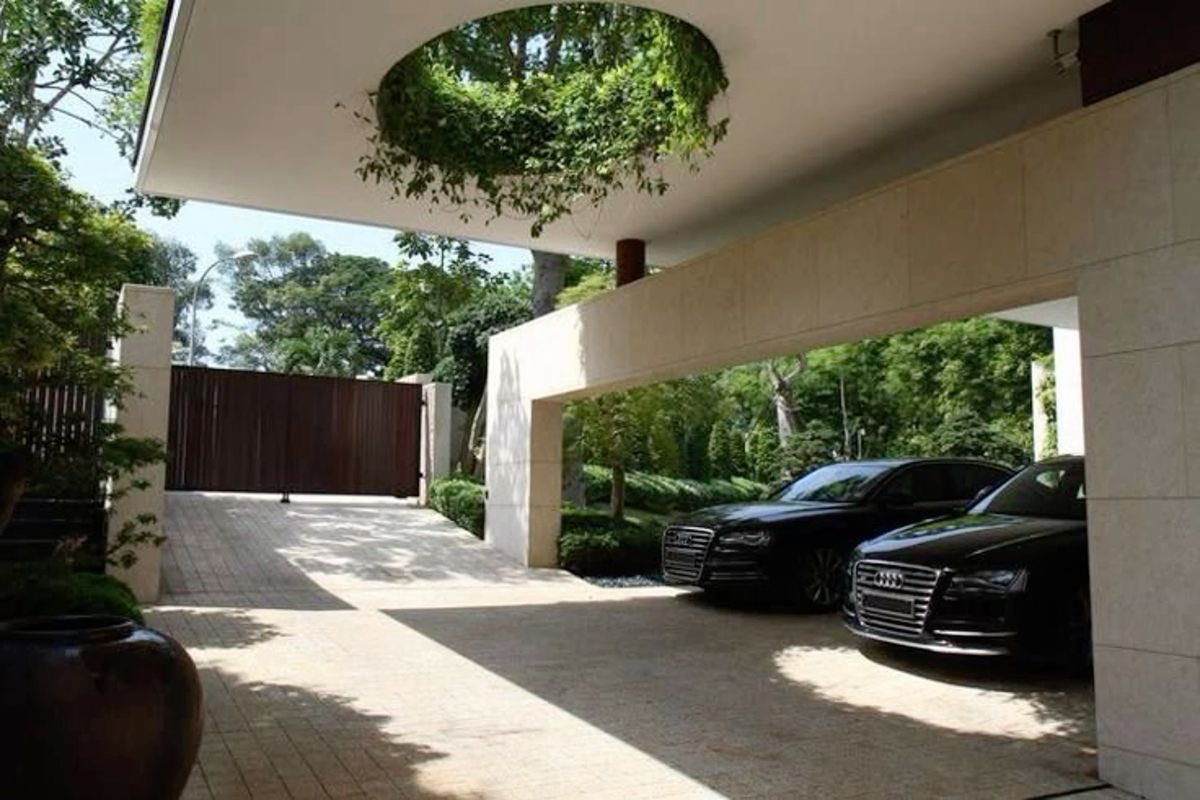 •☆• tweet media