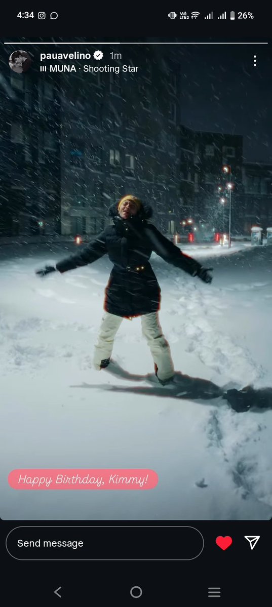 Eysie🌸 tweet media