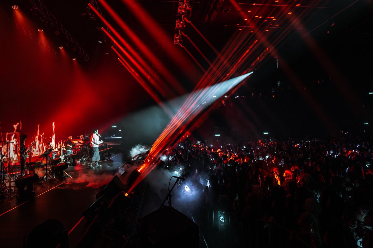 KpopStarzLive's tweet photo. [#WOODZinKL] 2026 WOODZ WORLD TOUR ‘Archive. 1’ in KUALA LUMPUR 

📅 18 Apr 2026 (Sat) at 8PM
📍 Zepp KL

#WOODZ #우즈 #Archive1 #WOODZ_WORLDTOUR 

Brought to you by @imemalaysia 

Setlist 📝 

Bloodline
Downtown
Dirt on my leather
Dayfly (하루살이)
NA NA NA
Love Me Harder (파랗게)
GLASS
I’ll Never Love Again
Drowning
CINEMA
Different
Plastic
NOID
00:30
Sempurna by Imsomniacks
To My January
The Spark (화근)
AMNESIA
Busted 
Human Extinction
Smashing Concrete
Who Knows
STOP THAT
I hate you (난너없이)
BUMP BUMP
Stray (비행)