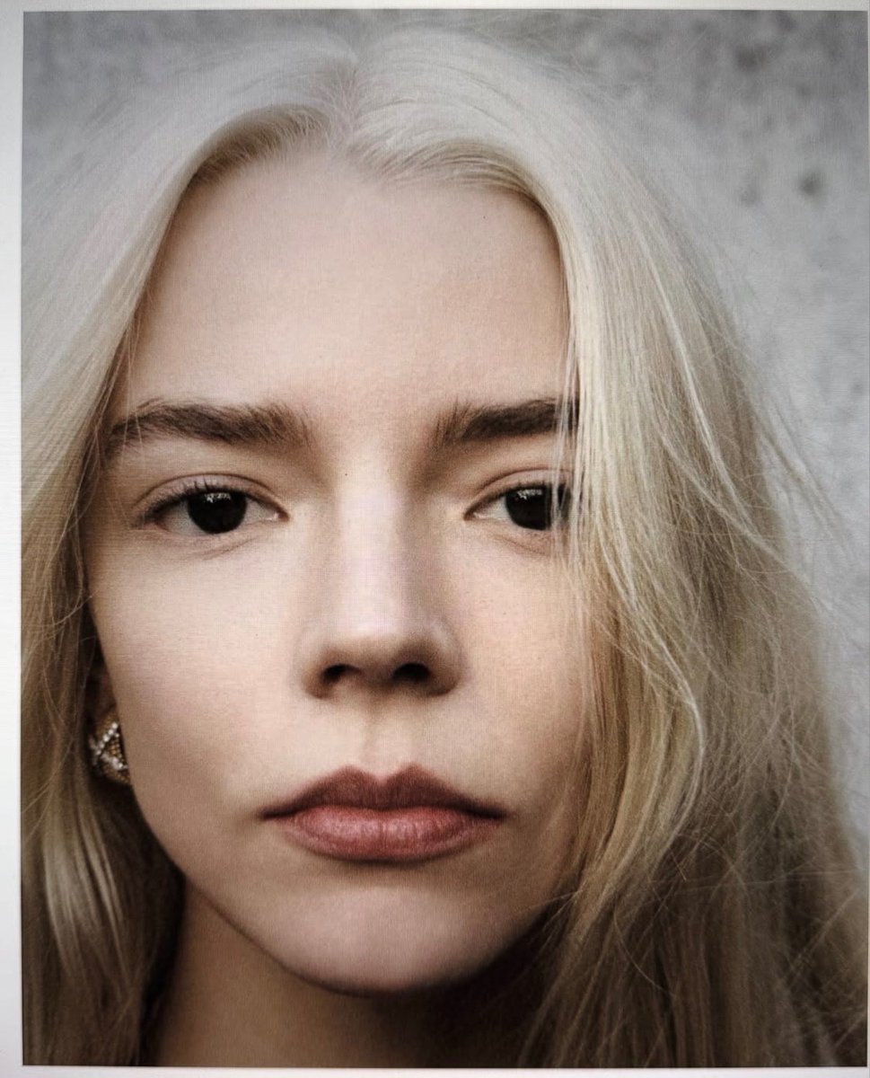 📸 Jess Ruby James