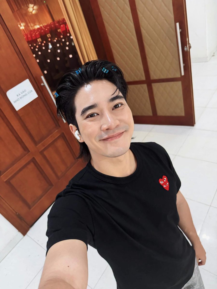 𝐄𝐮𝐫𝐨𝐲𝐬𝐰 𝐎𝐟𝐟𝐢𝐜𝐢𝐚𝐥 ◡̈ tweet media