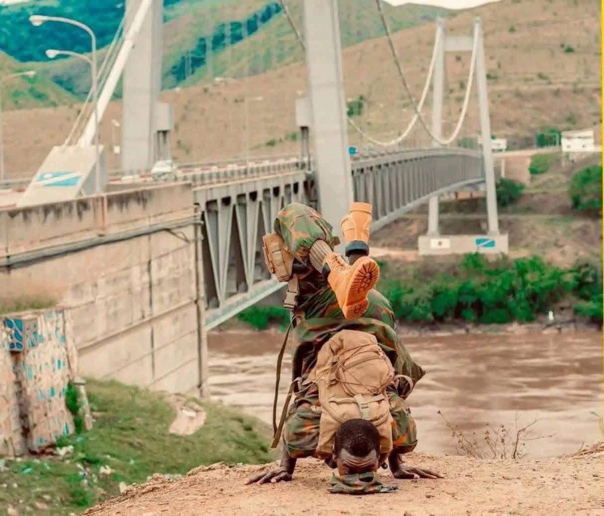 michombero's tweet image. #RDC 🇨🇩 : FARDC