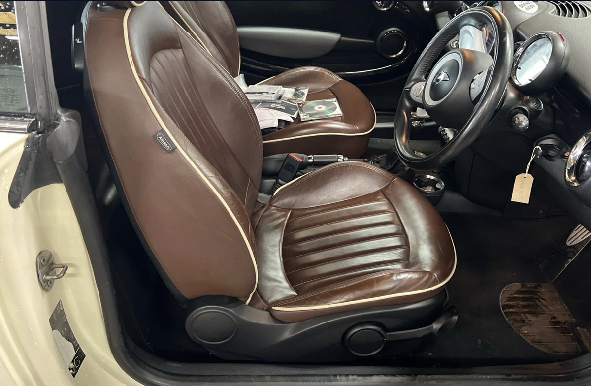 Londonmini1's tweet image. We Never Stop.
En route to HQ
2010 Automatic 
Cooper S
Convertible 
One Owner
Low Mileage
Full Details:LondonMini.net
#Mini
#Sell
#Buy
#Summer
#WeDeliver
#TheBestMinis