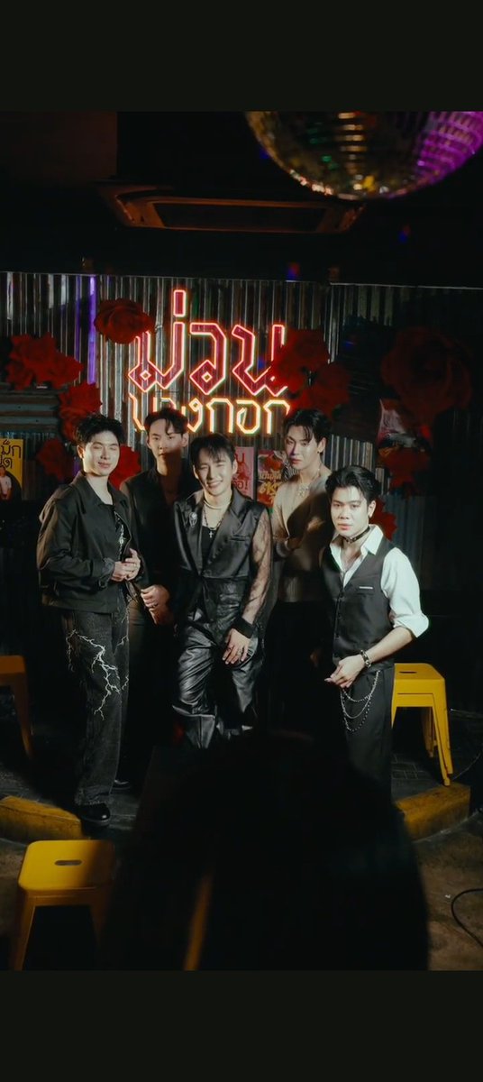 iiyuzaii tweet media