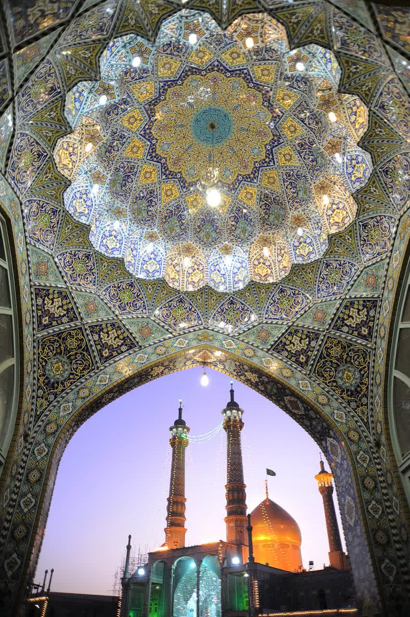 r_tashakoriiii's tweet photo. Going to visit Hazrat Masoumeh (PBUH) leads to entering Paradise. The condition for attaining this great reward is to know whose shrine you have visited.

#فاطمه_معصومه
#Masuma https://t.co/25KlX96pZ8